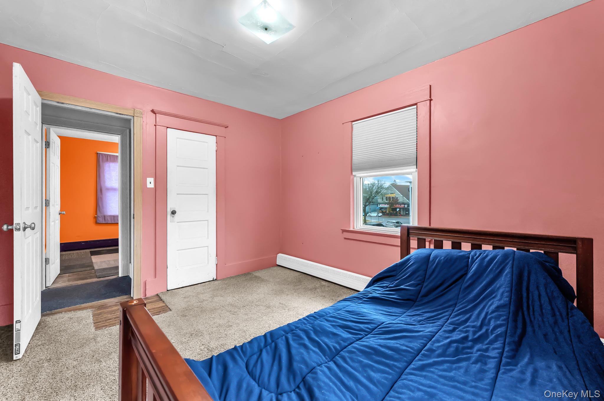 4 3rd Avenue East Islip East Islip, NY 11730