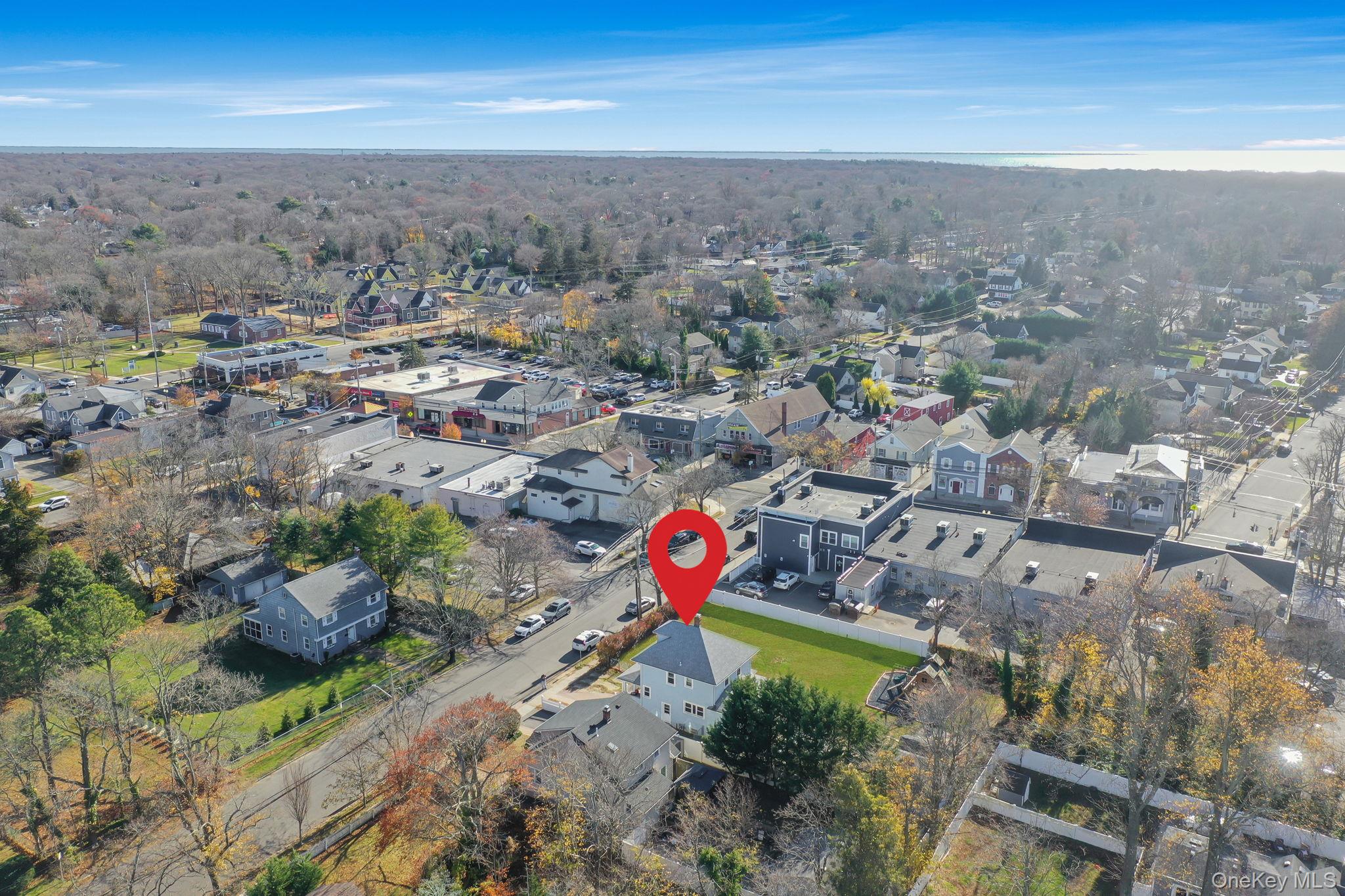 4 3rd Avenue East Islip East Islip, NY 11730