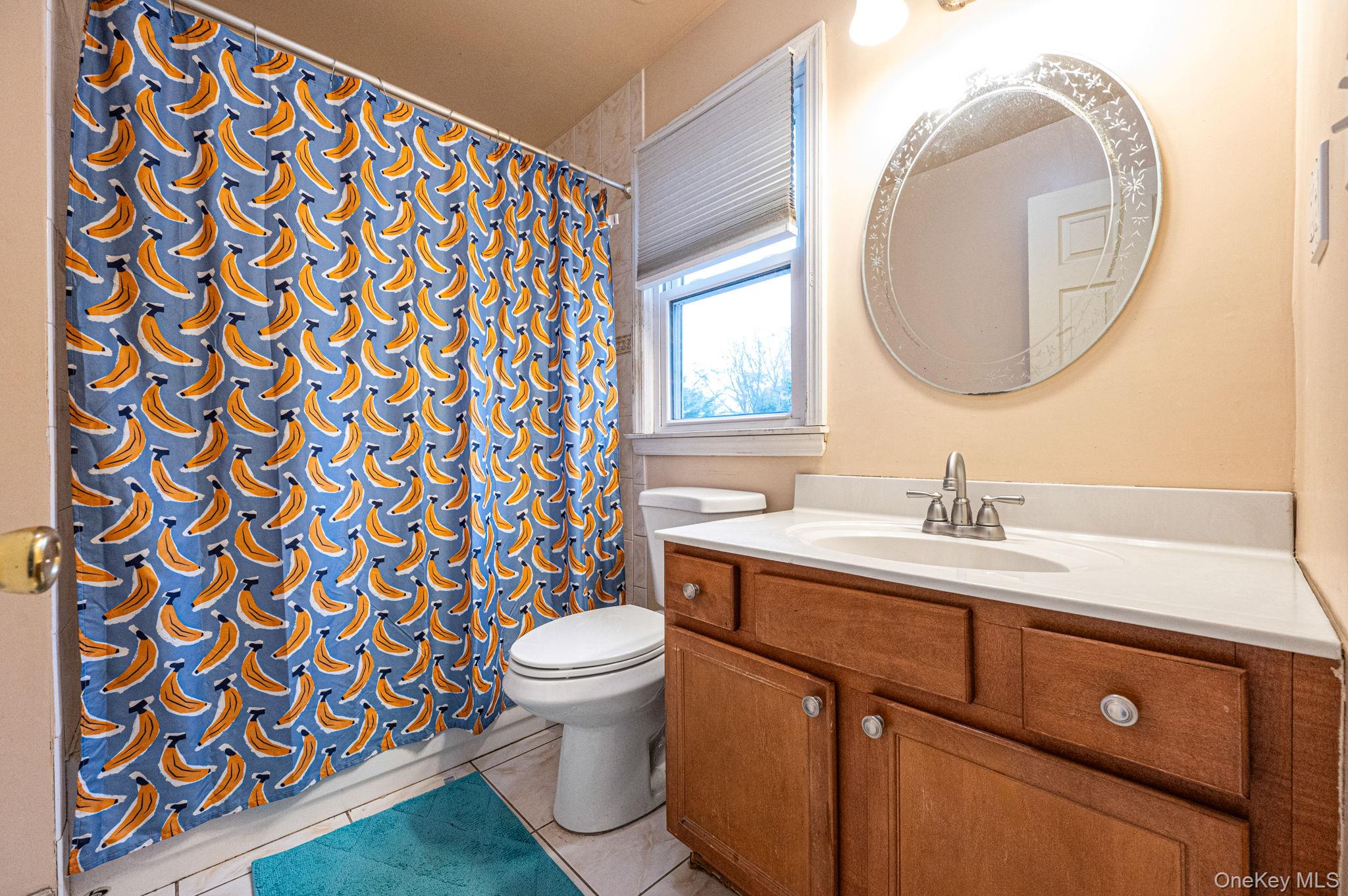 4 3rd Avenue East Islip East Islip, NY 11730