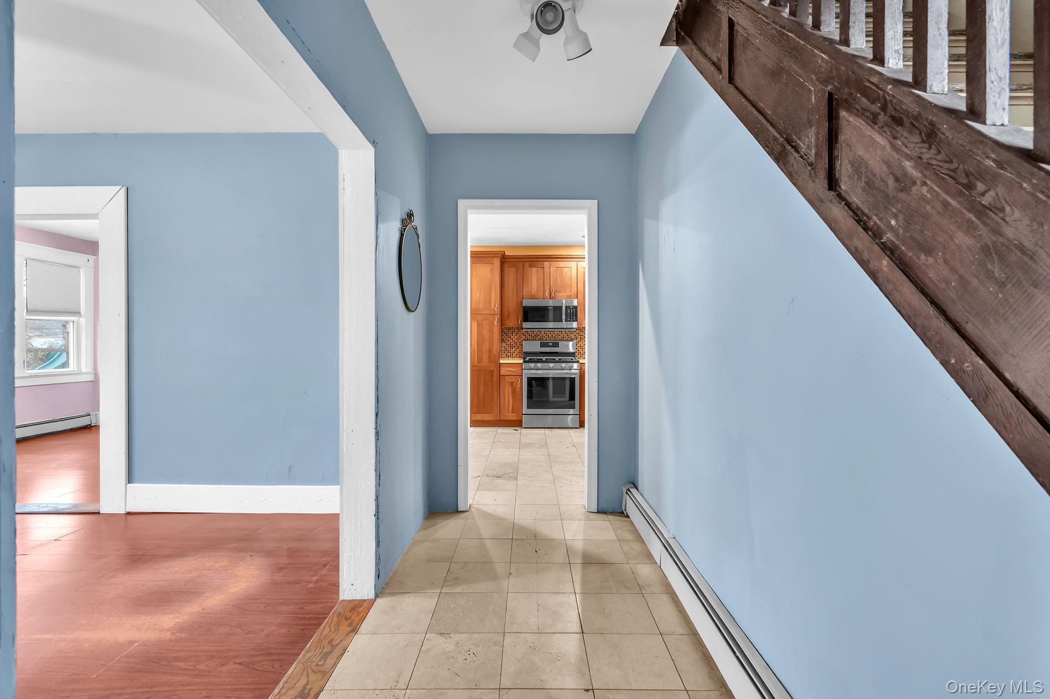 4 3rd Avenue East Islip East Islip, NY 11730