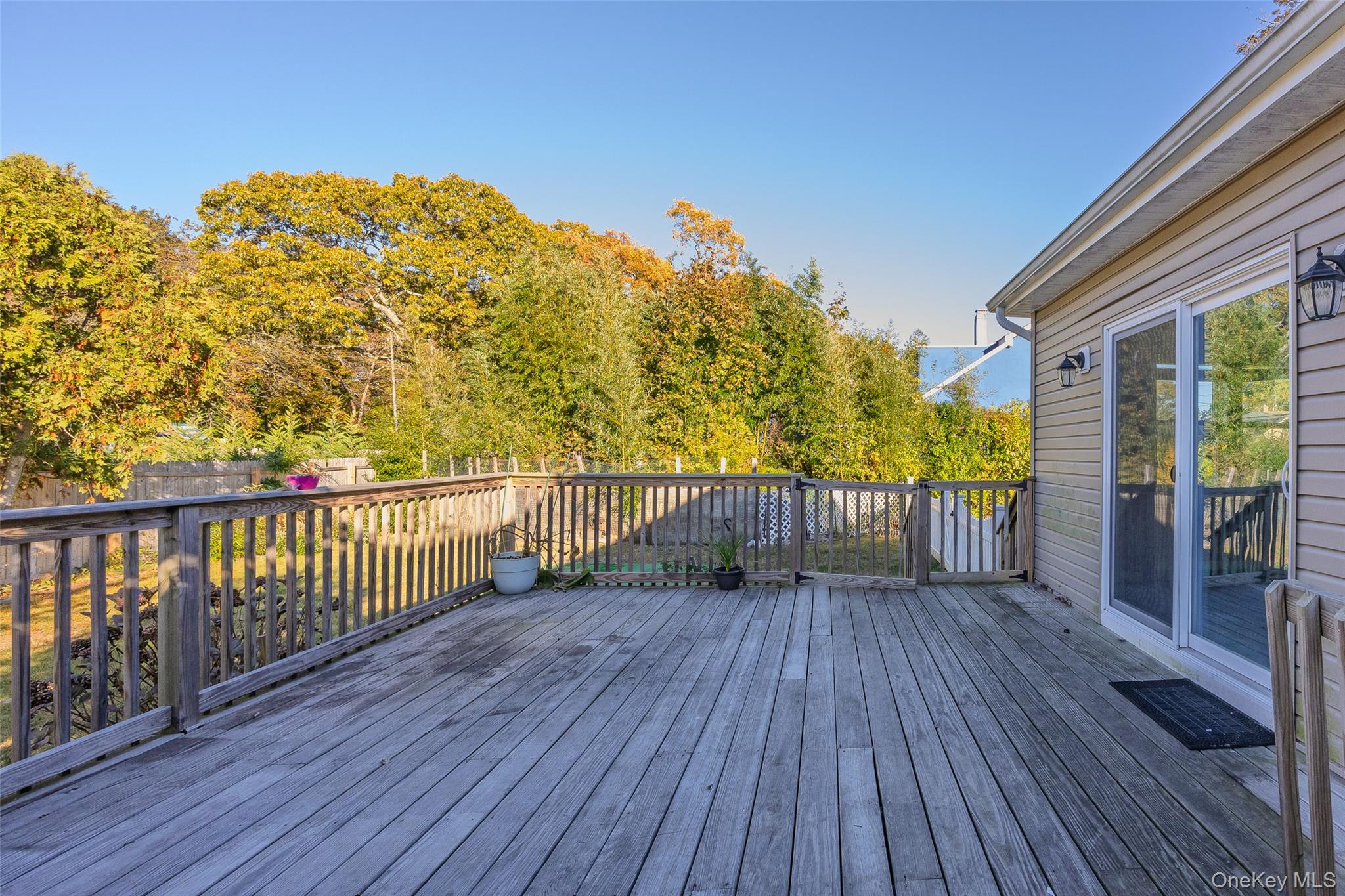 17 Andrew Avenue Islip Terrace Islip Terrace, NY 11752