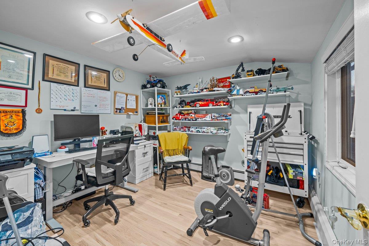 26 West 11th Street Huntington Station, NY 11746