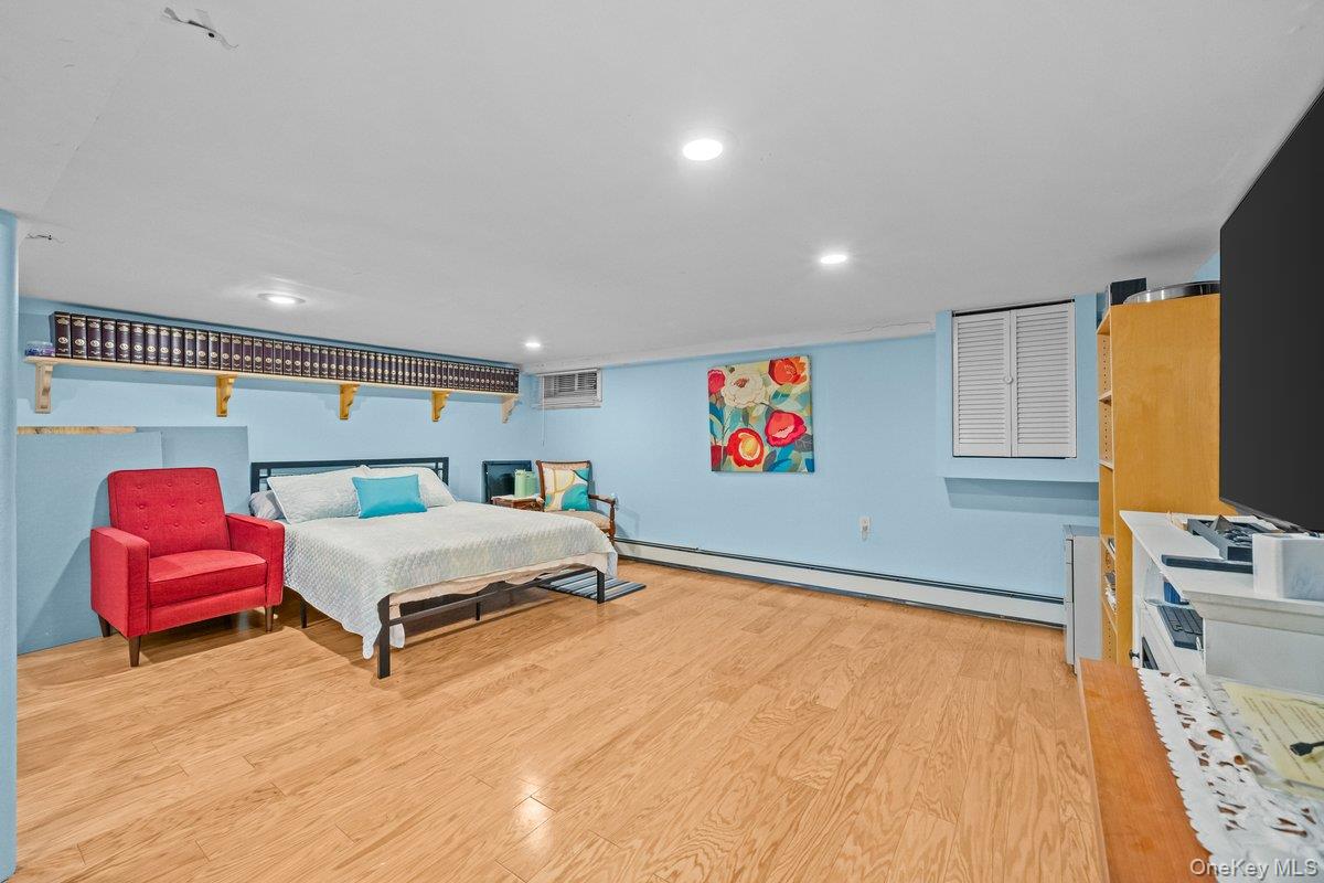 26 West 11th Street Huntington Station, NY 11746