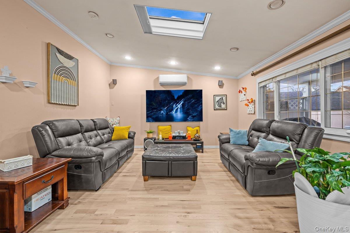 26 West 11th Street Huntington Station, NY 11746