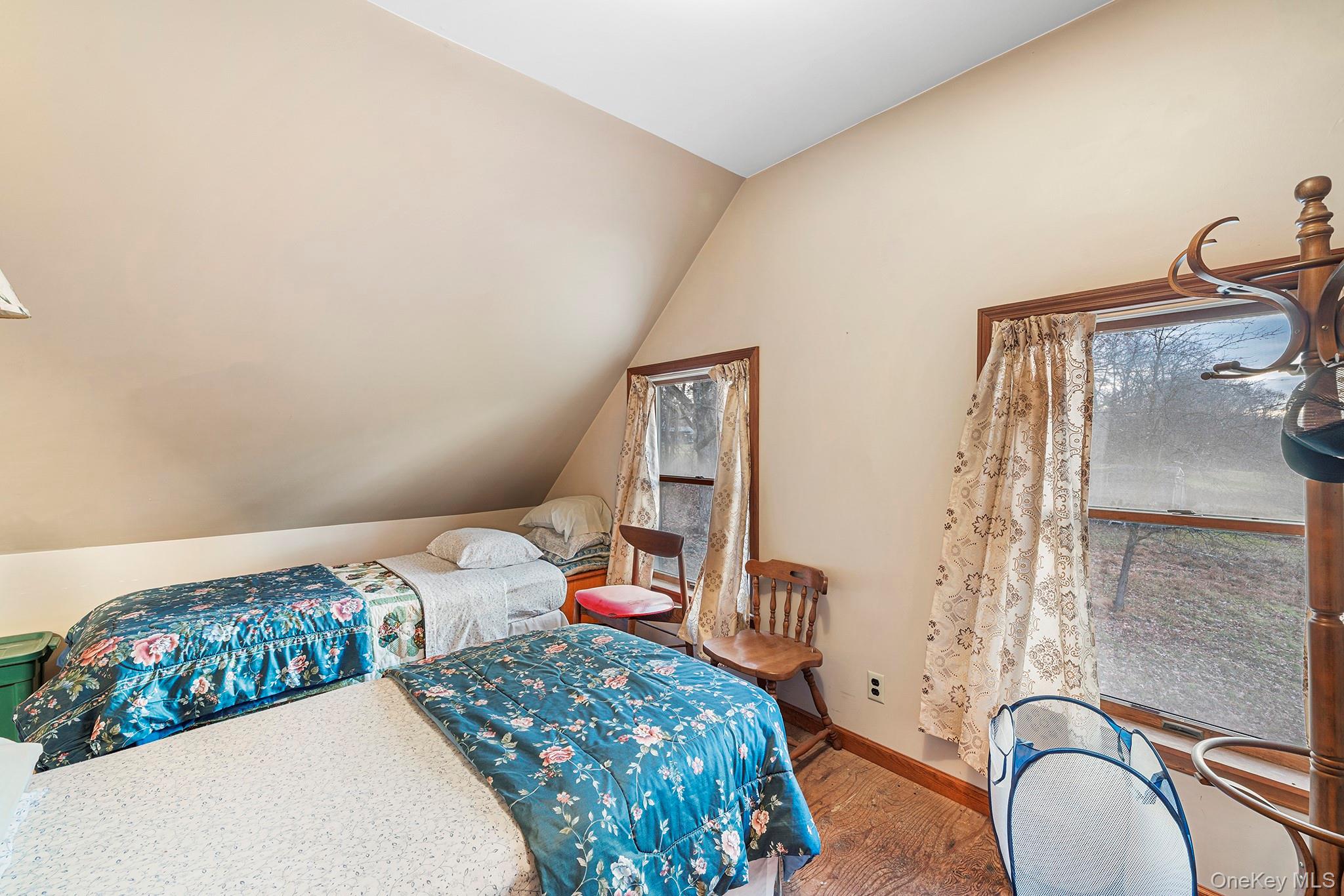 290 Ridge Road Out of NYC Goshen, NY 10916