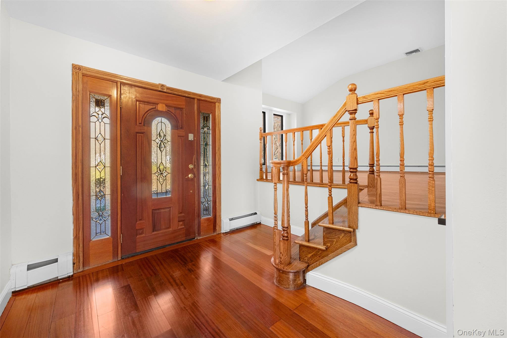 6 Penelope Lane Huntington Huntington, NY 11743