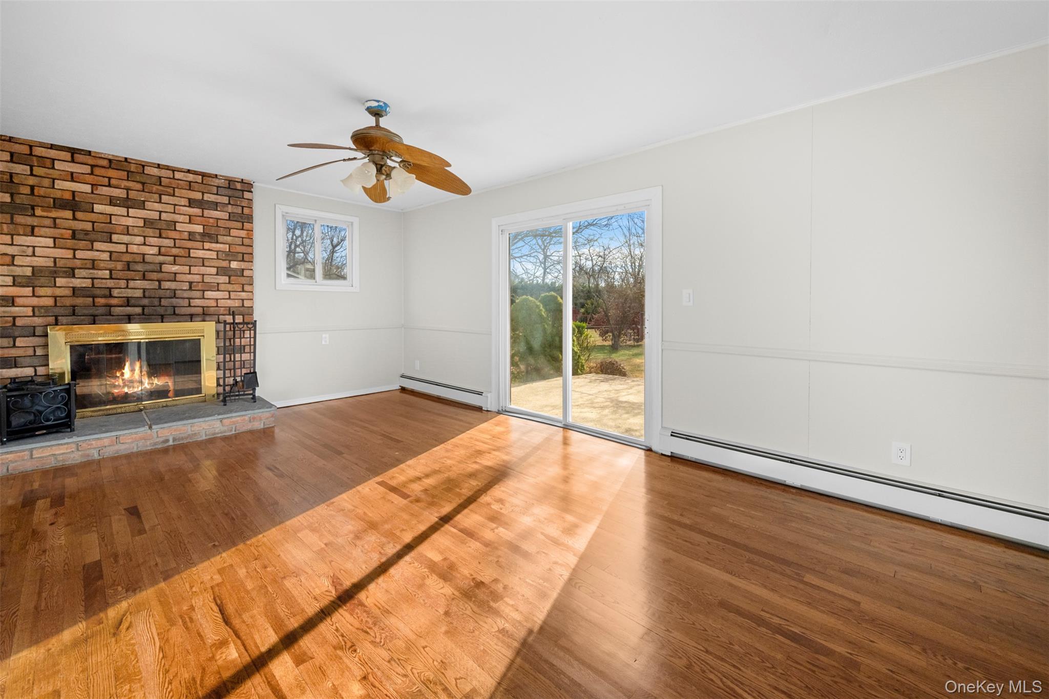 6 Penelope Lane Huntington Huntington, NY 11743