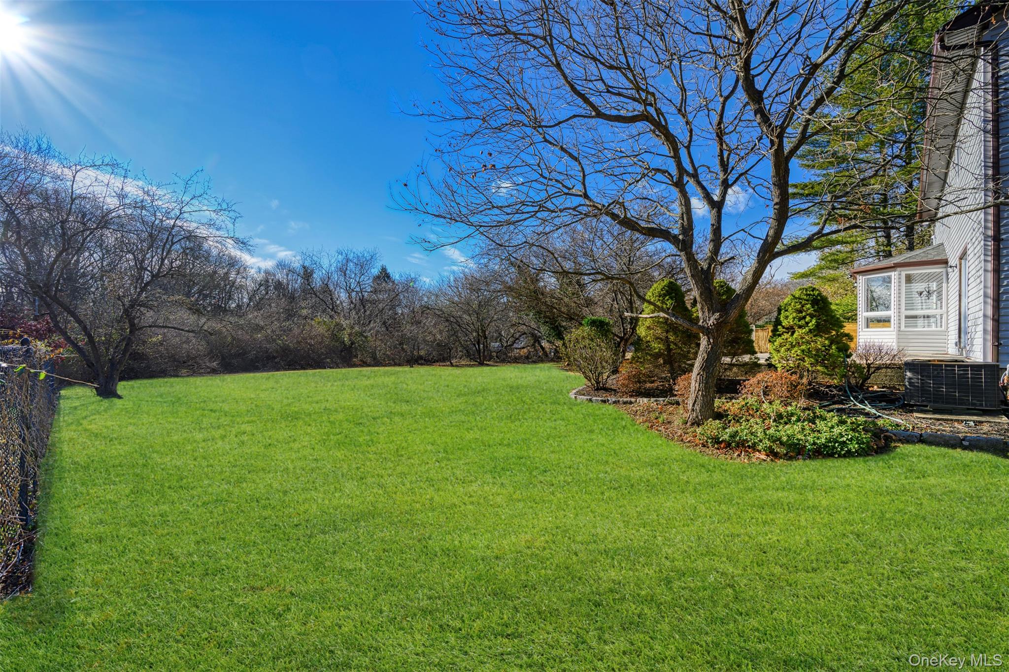 6 Penelope Lane Huntington Huntington, NY 11743