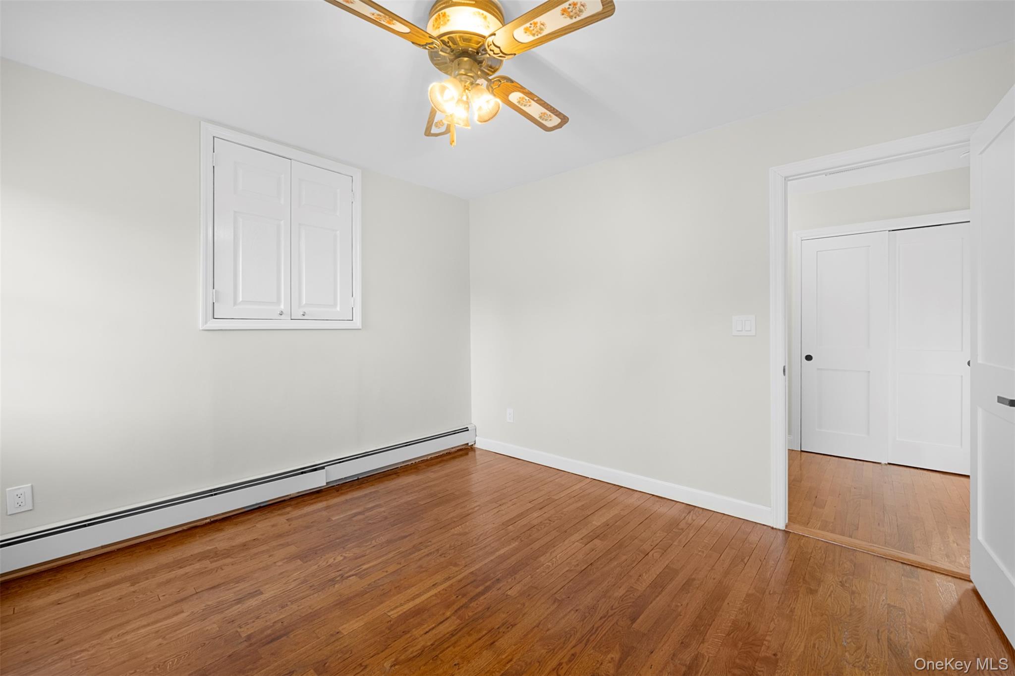 6 Penelope Lane Huntington Huntington, NY 11743