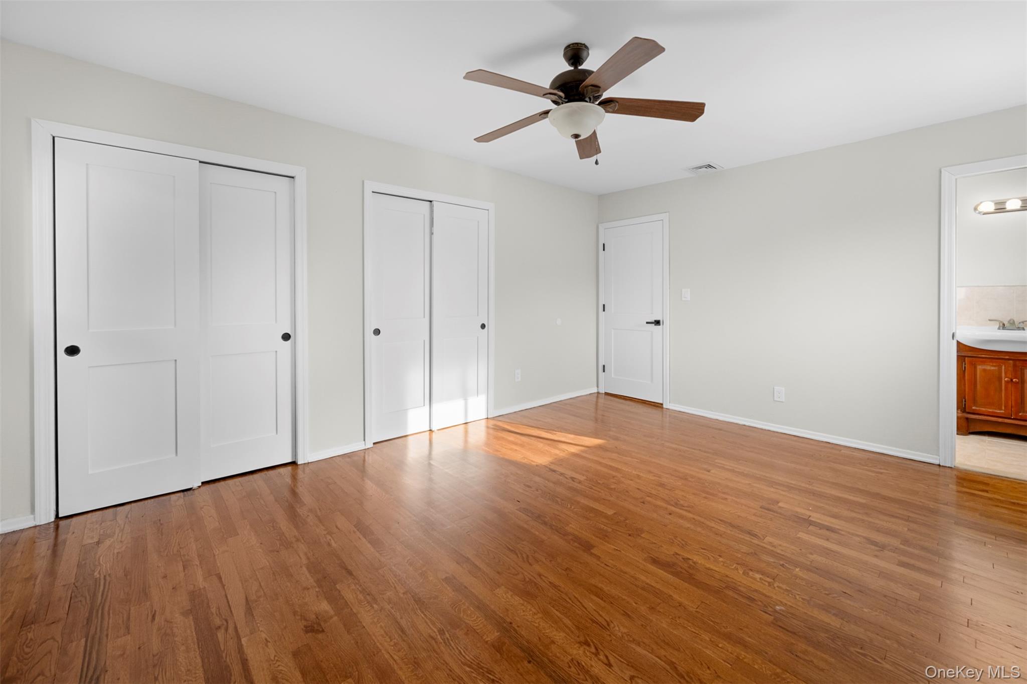 6 Penelope Lane Huntington Huntington, NY 11743