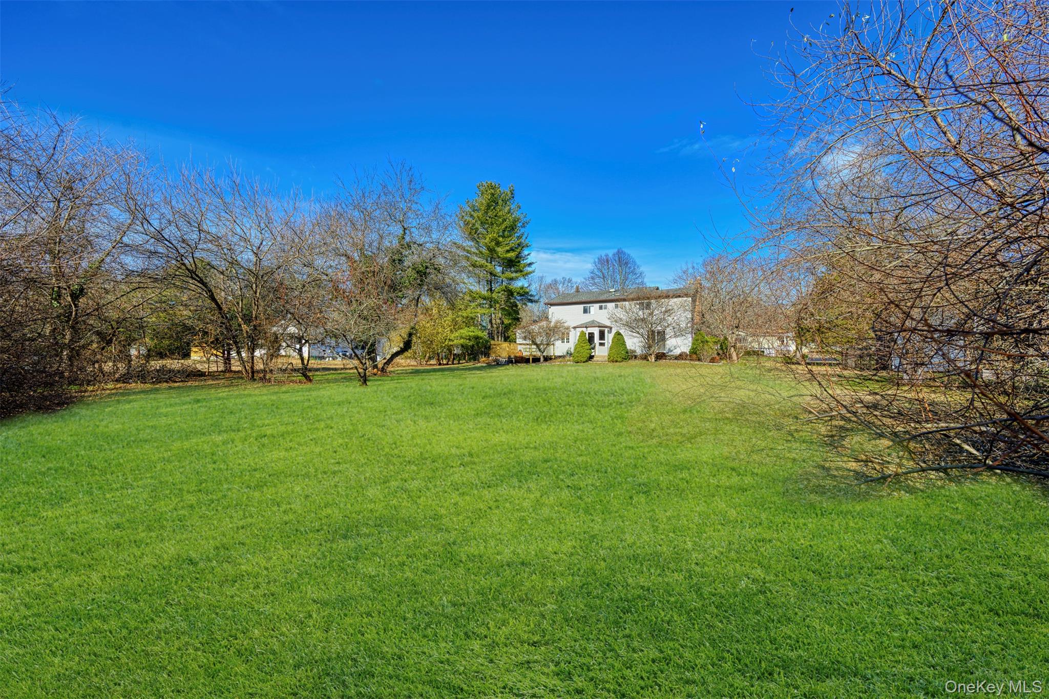 6 Penelope Lane Huntington Huntington, NY 11743