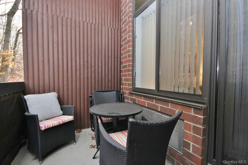 1374 Midland Avenue 101 Bronxville Bronxville, NY 10708