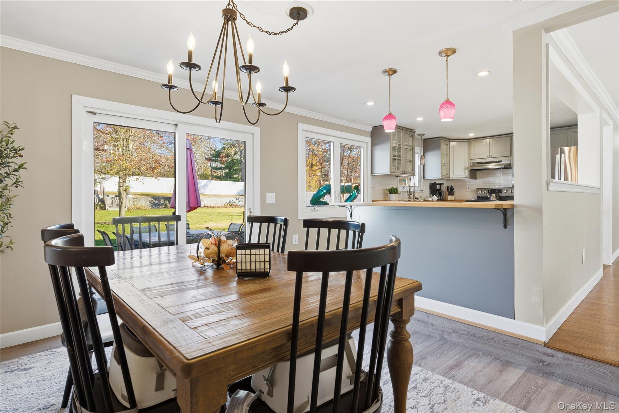 33 Urban Drive Selden Selden, NY 11784