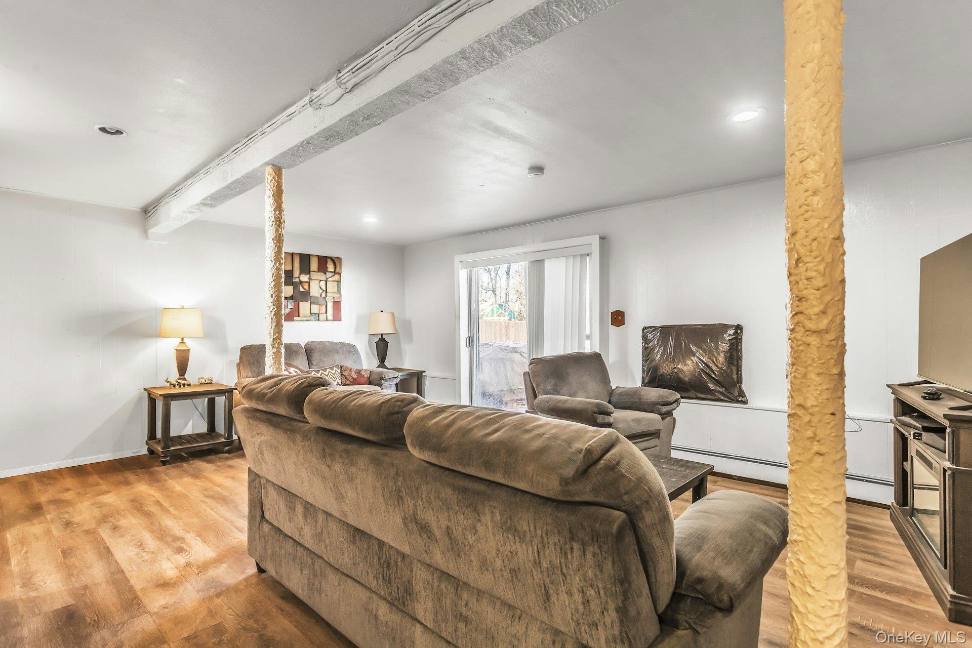 25 Stillwell Street Huntington Huntington, NY 11743