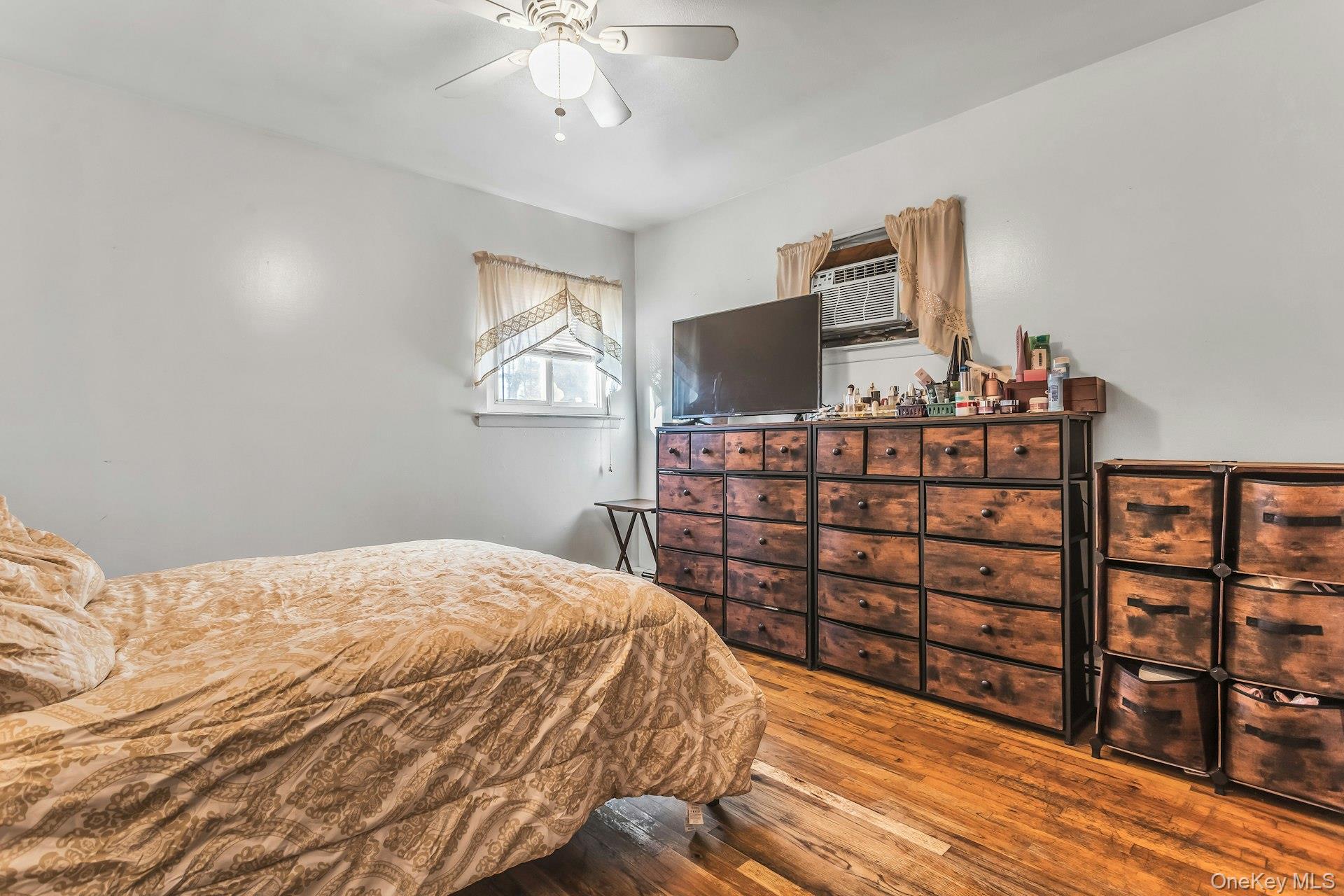 25 Stillwell Street Huntington Huntington, NY 11743