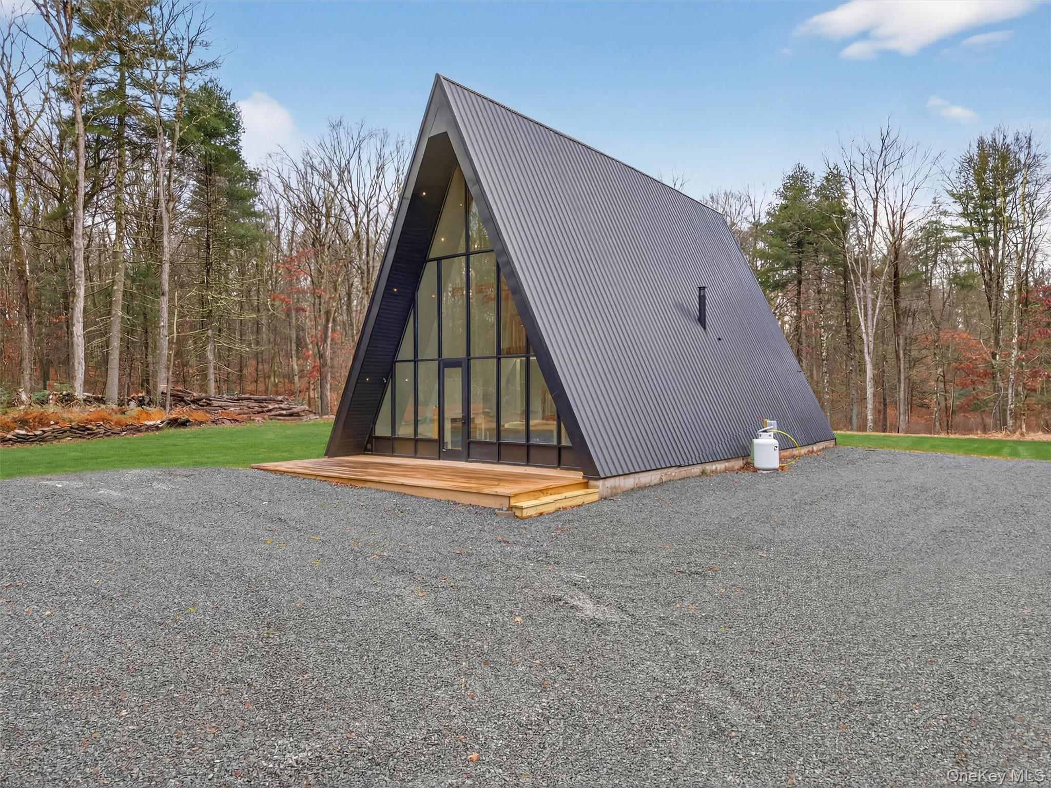 57 Forest Pond Road Out of NYC Narrowsburg, NY 12764