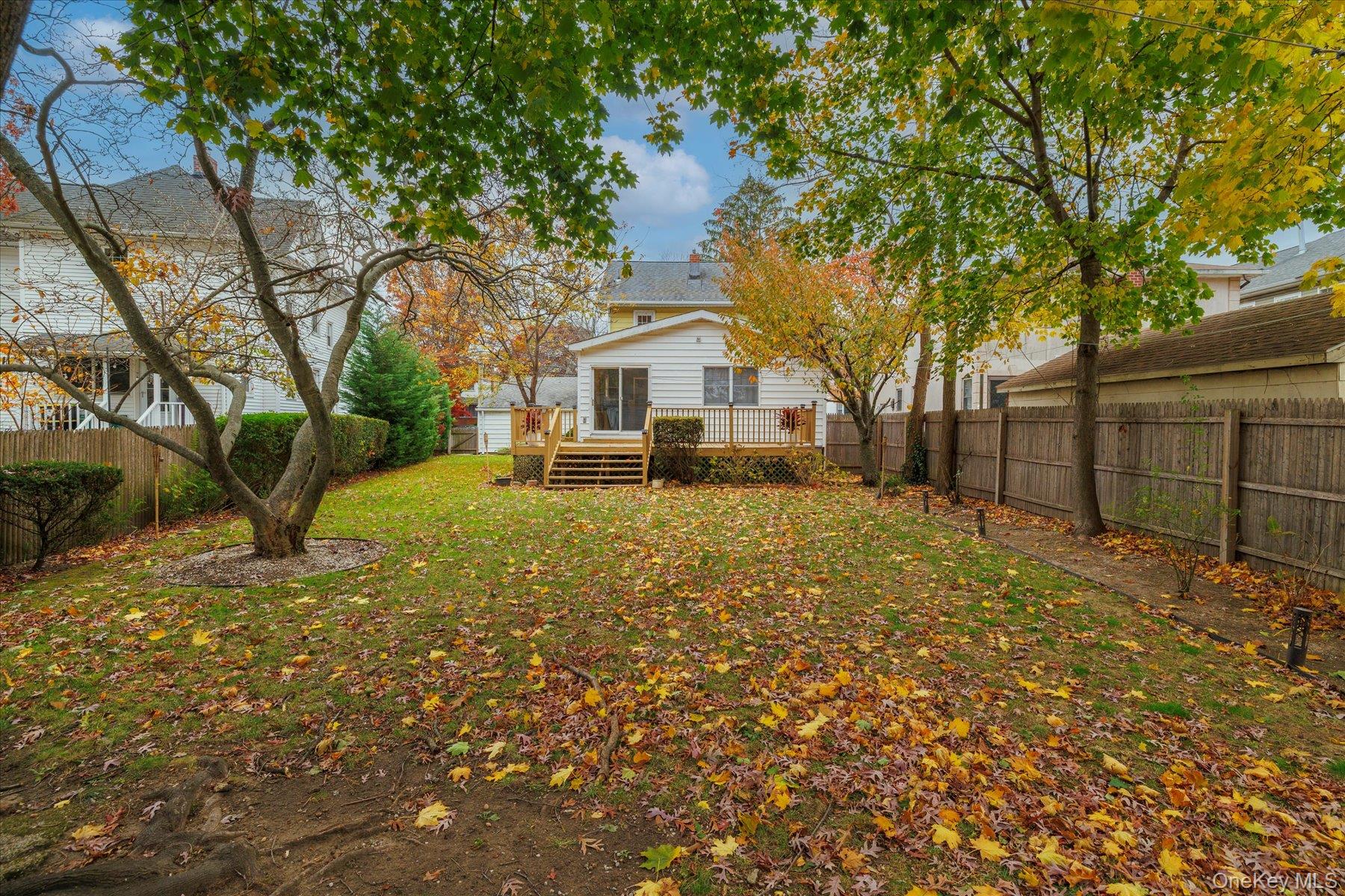 108 Earle Avenue Lynbrook Lynbrook, NY 11563