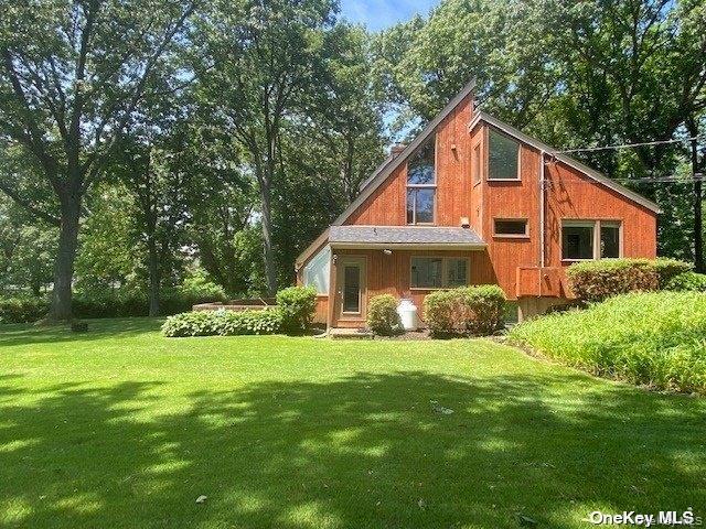 1 Pine Point Lloyd Harbor Lloyd Harbor, NY 11743