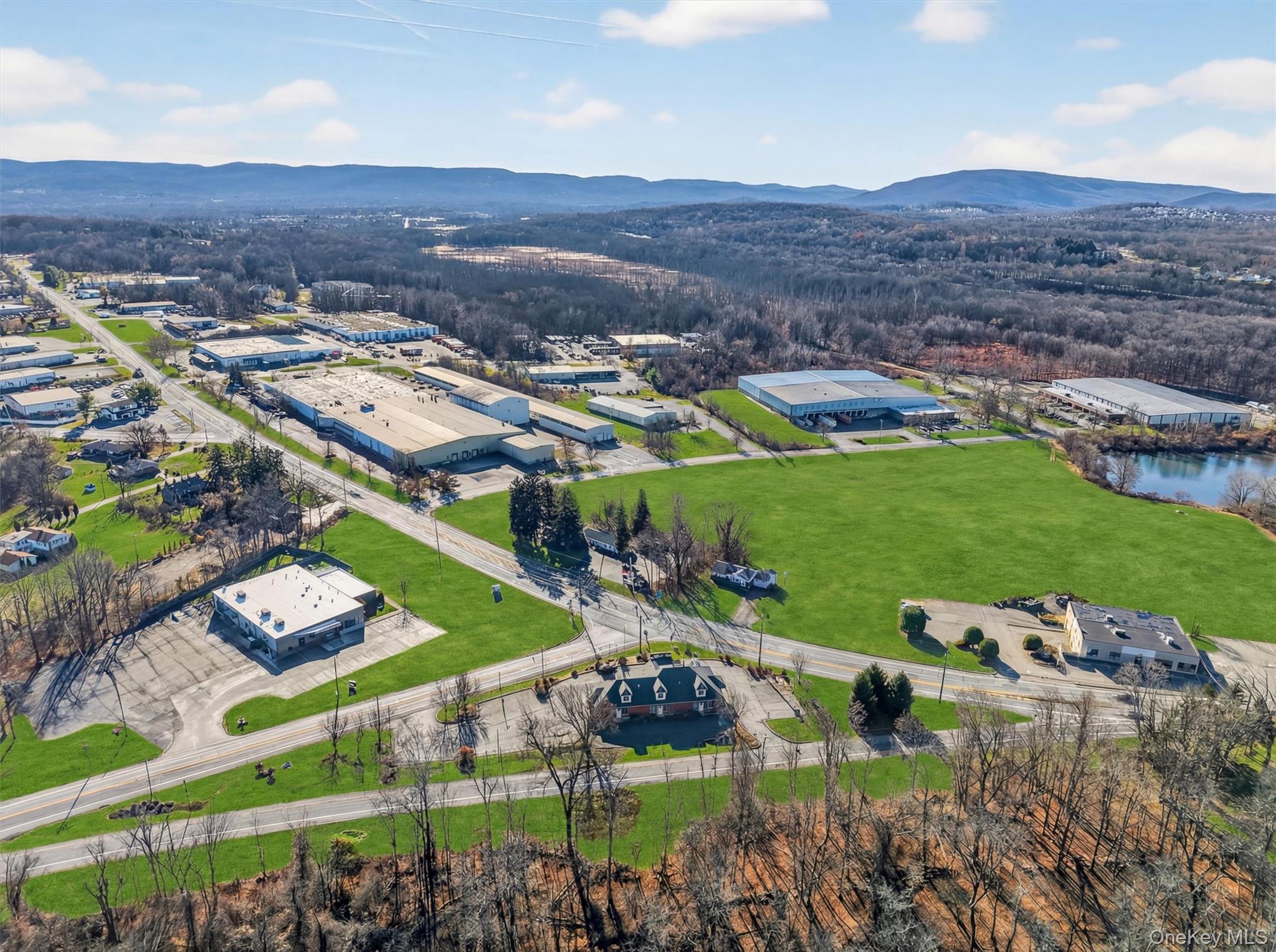 563 Temple Hill Road Out of NYC New Windsor, NY 12553