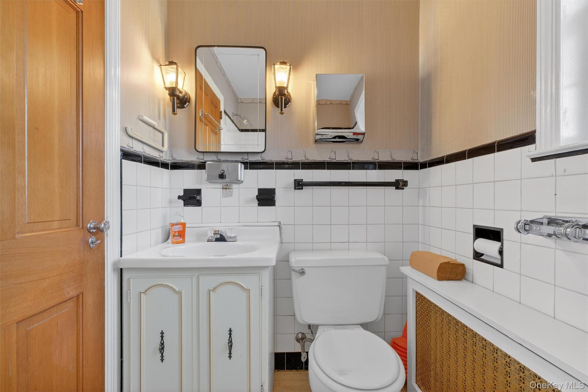 563 Temple Hill Road Out of NYC New Windsor, NY 12553