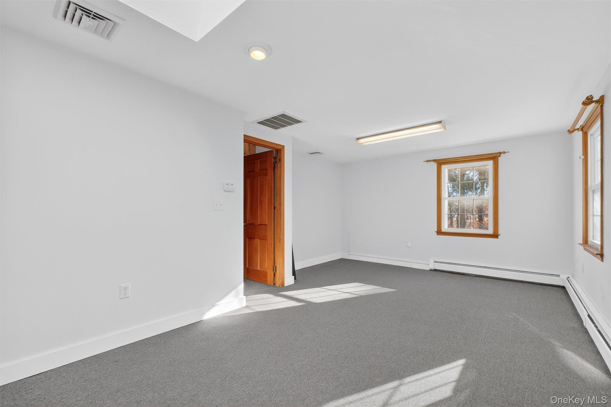 563 Temple Hill Road Out of NYC New Windsor, NY 12553