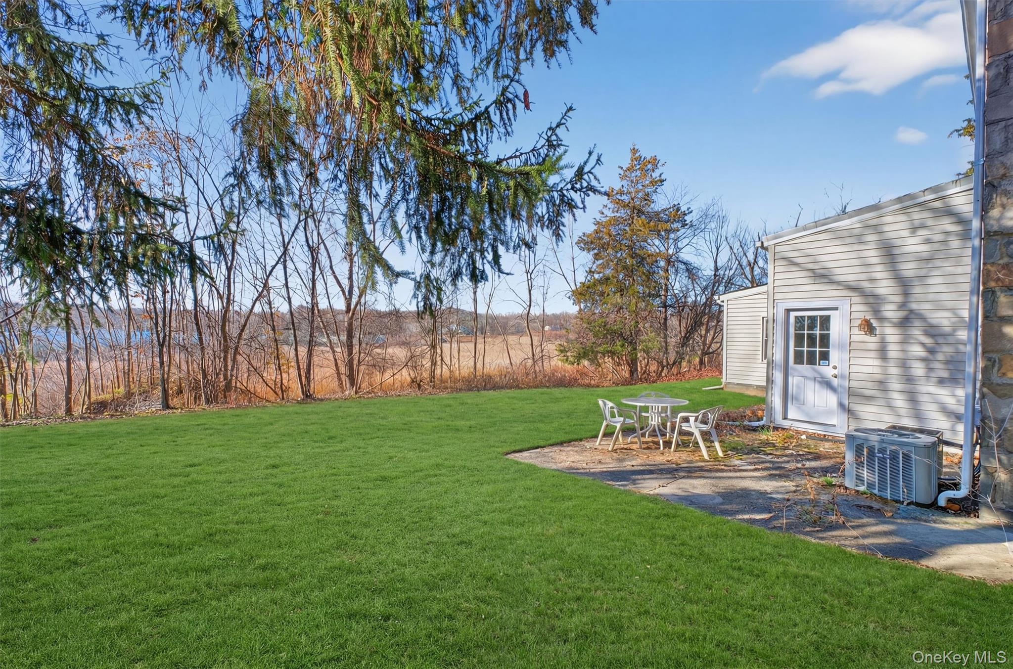 563 Temple Hill Road Out of NYC New Windsor, NY 12553