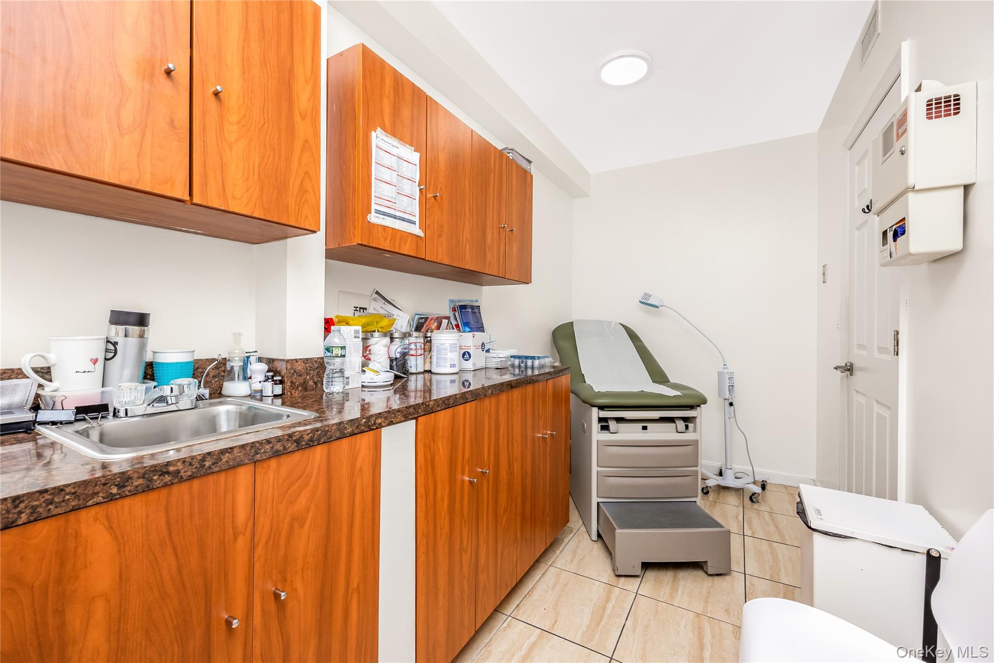 40-10 Forley Street Elmhurst Elmhurst, NY 11373