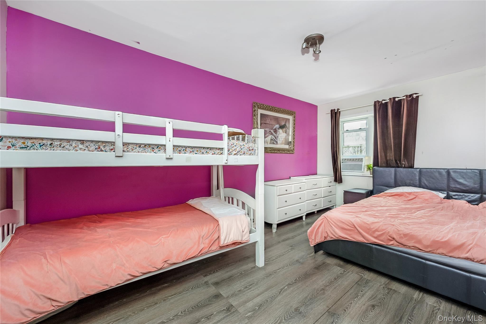 40-10 Forley Street Elmhurst Elmhurst, NY 11373