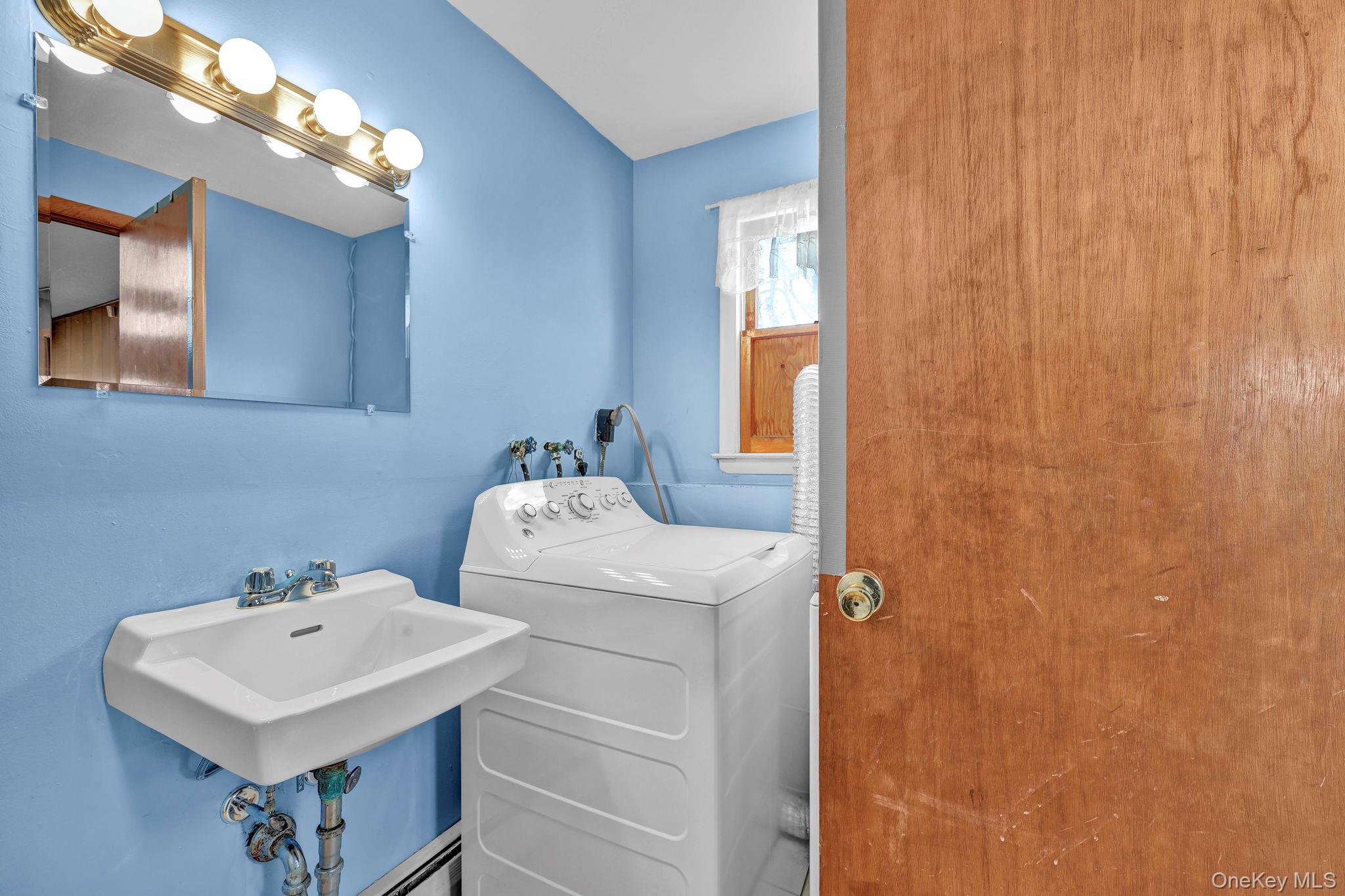 21 California Drive Out of NYC Middletown, NY 10940