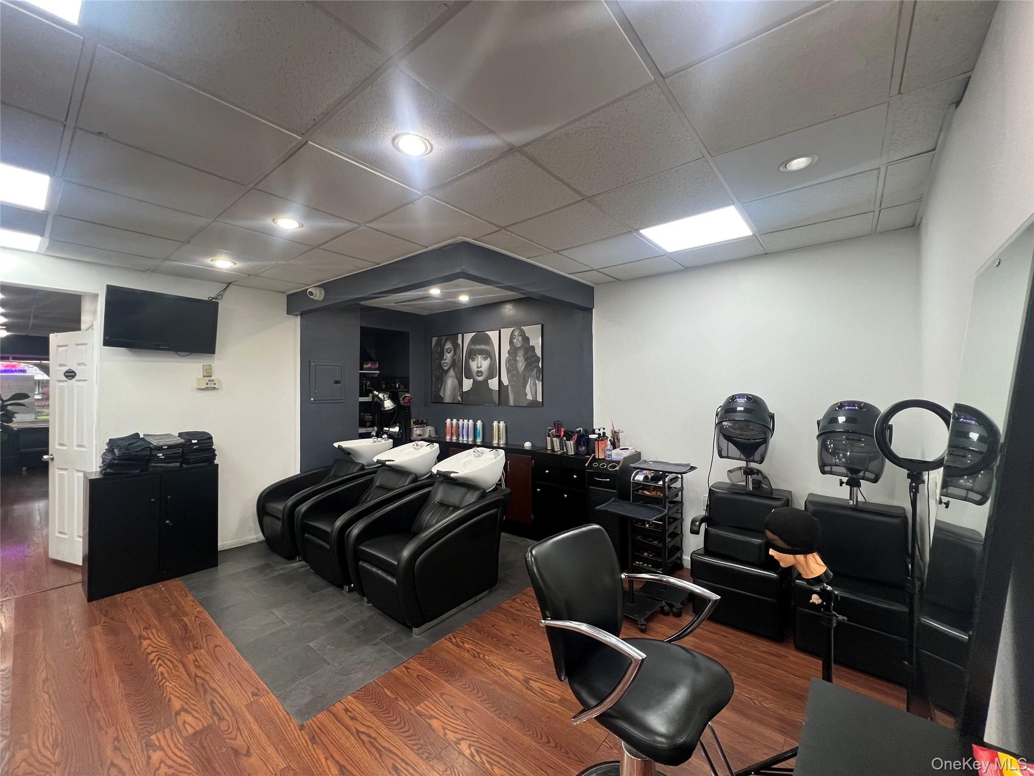 13638 Hook Creek Boulevard Rosedale Rosedale, NY 11422