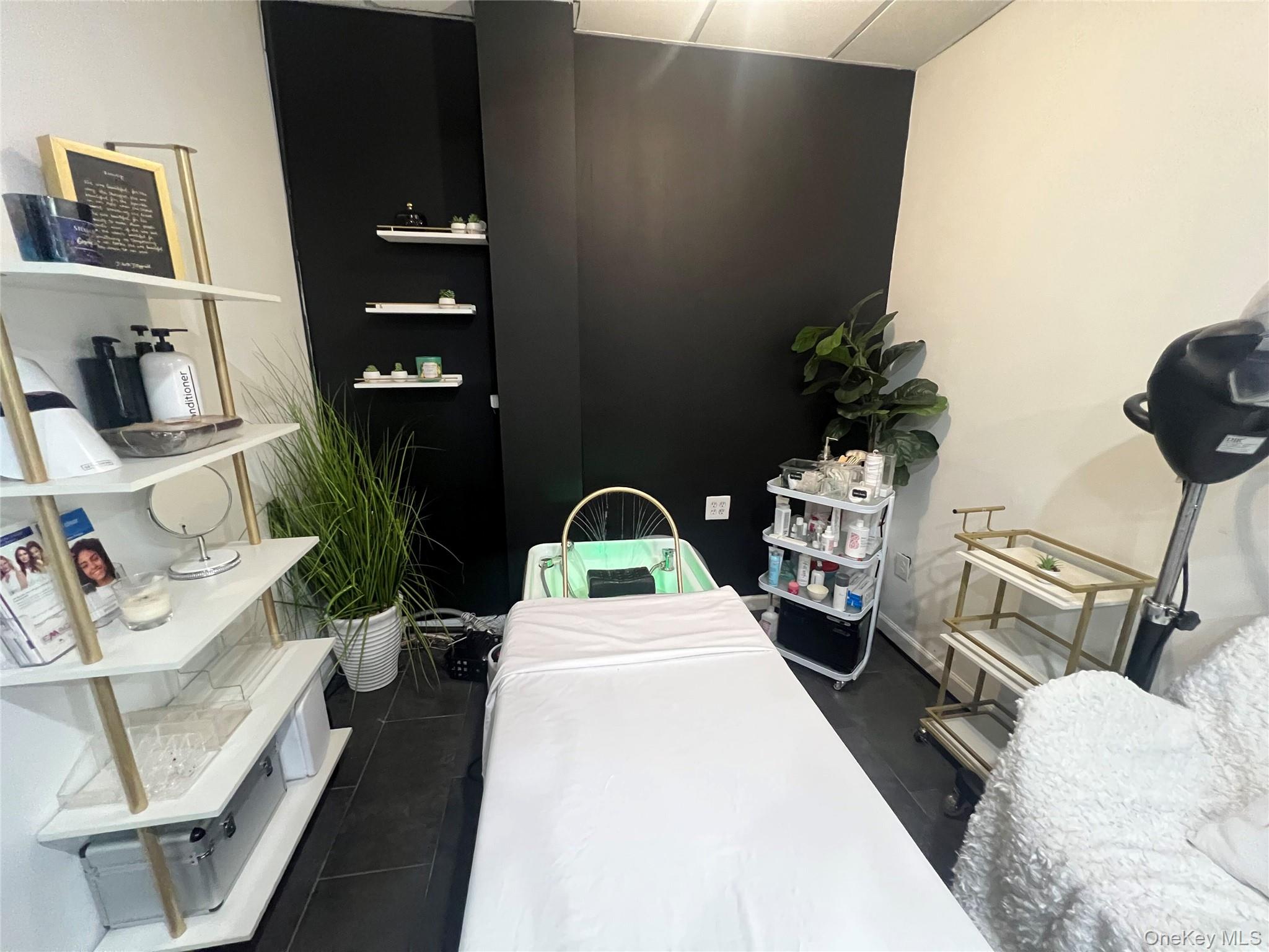 13638 Hook Creek Boulevard Rosedale Rosedale, NY 11422