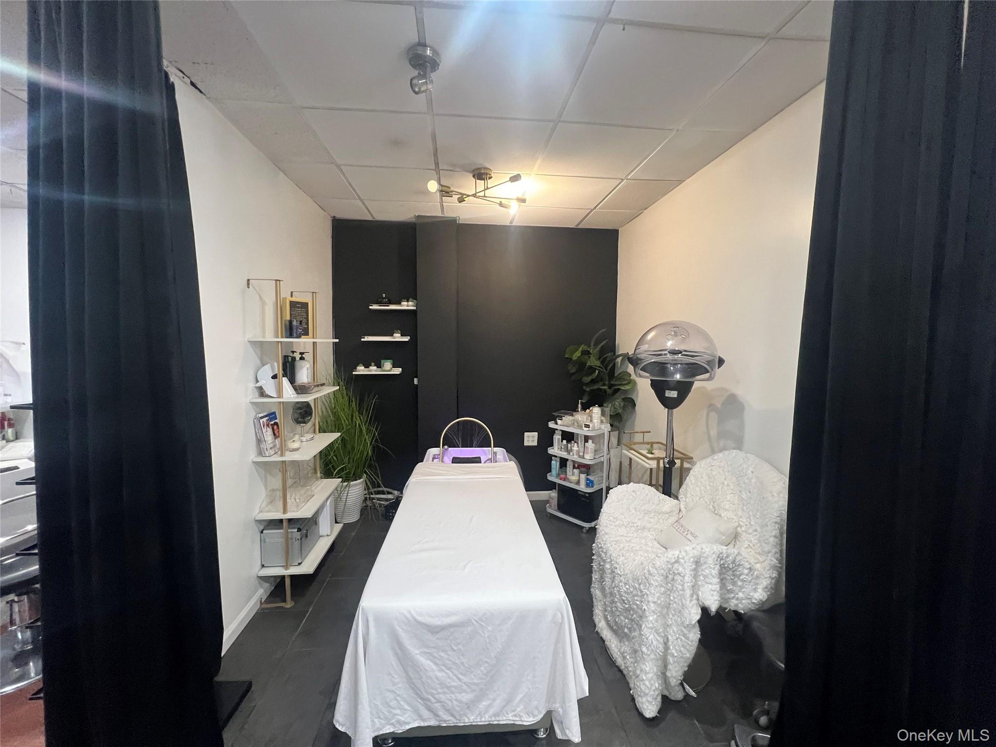 13638 Hook Creek Boulevard Rosedale Rosedale, NY 11422