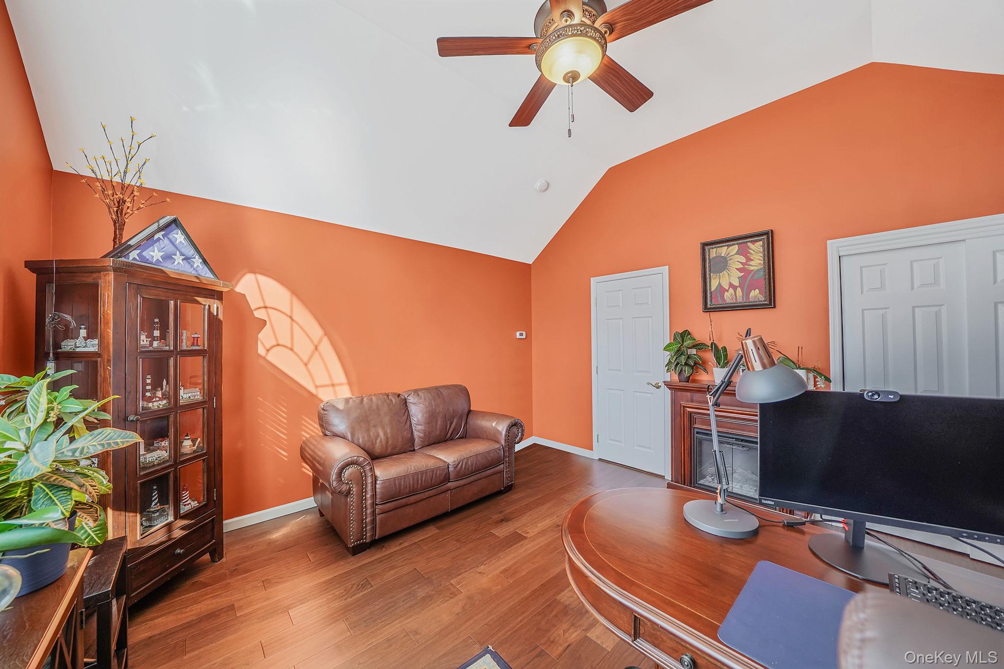 96 Manitou Trail 96 Kings Park Kings Park, NY 11754