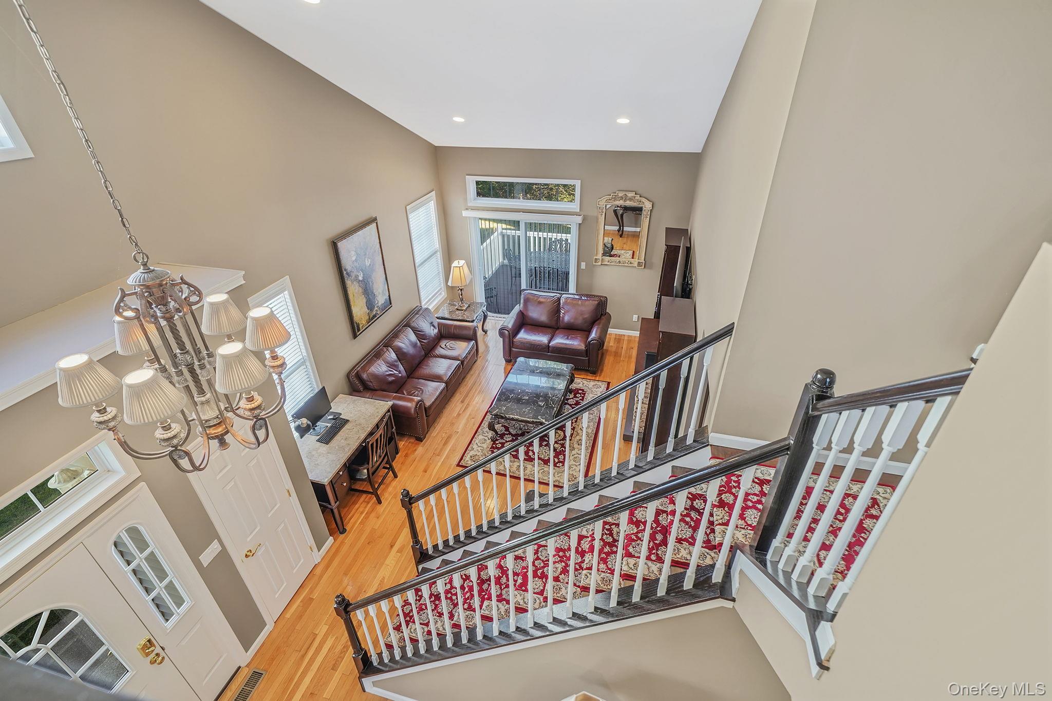 96 Manitou Trail 96 Kings Park Kings Park, NY 11754