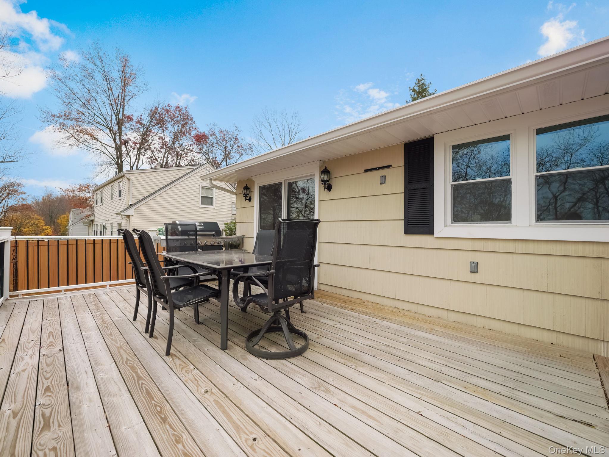 168 N Lincoln Street Out of NYC Pearl River, NY 10965