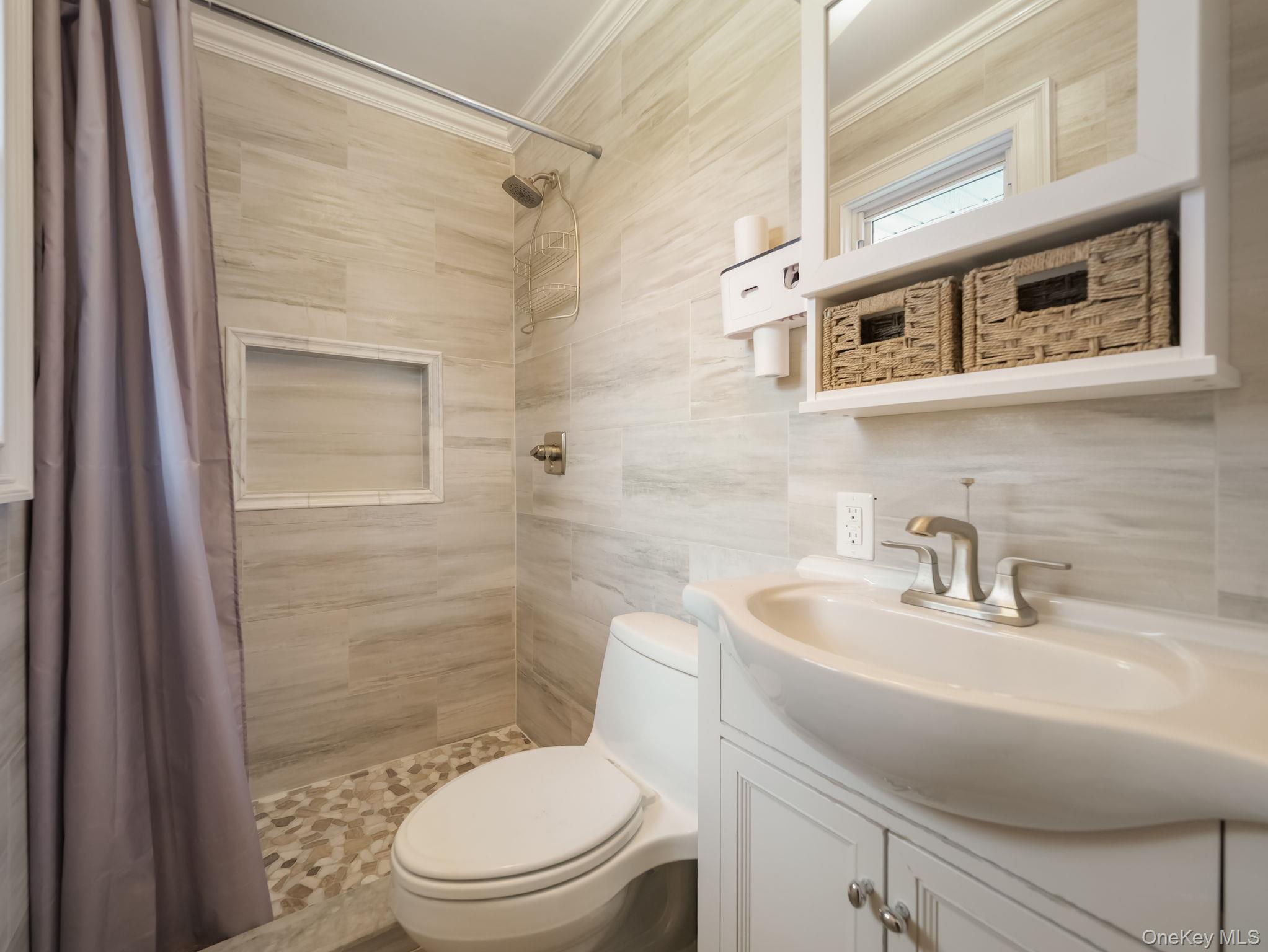 168 N Lincoln Street Out of NYC Pearl River, NY 10965