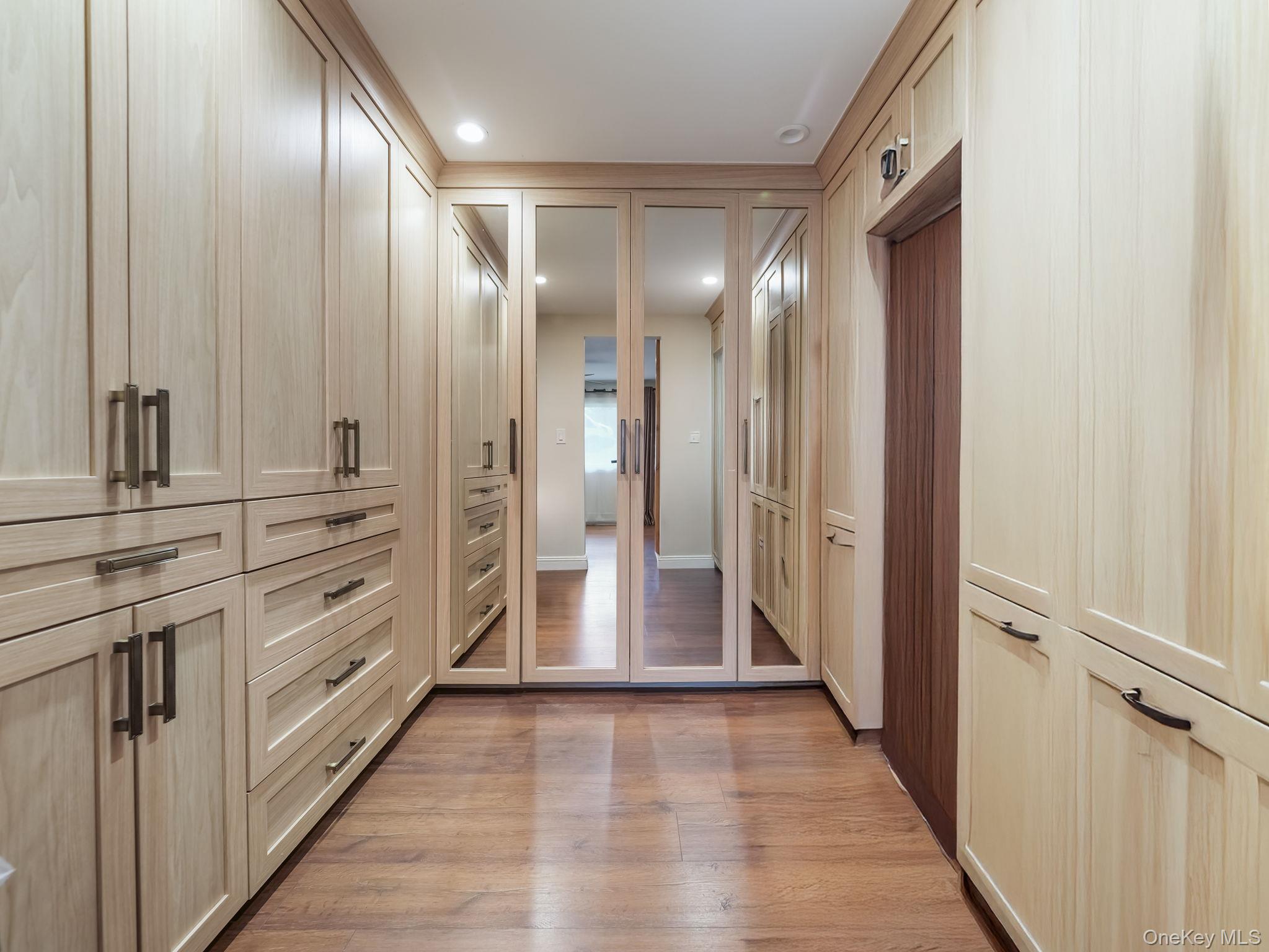 168 N Lincoln Street Out of NYC Pearl River, NY 10965