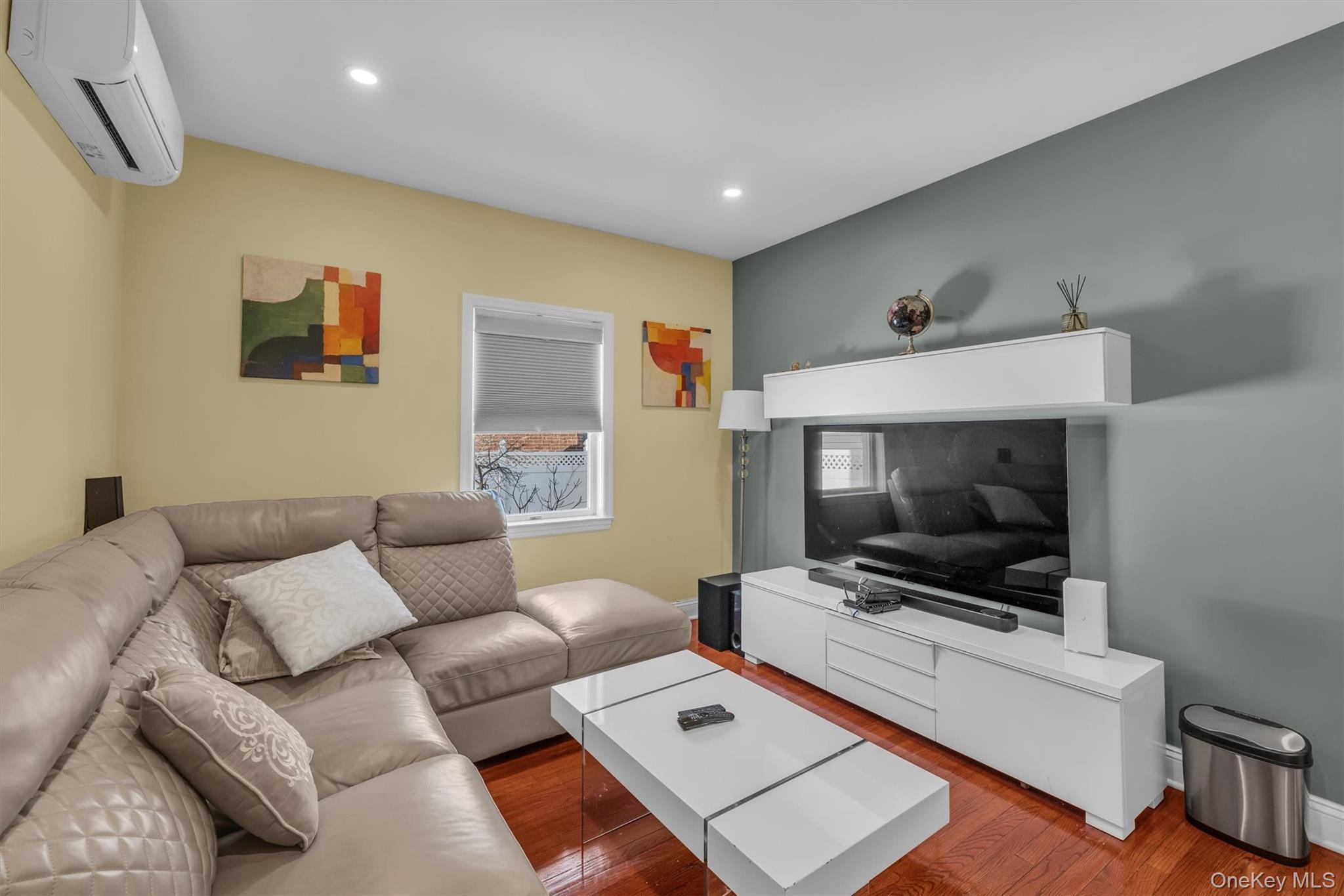 95 Liberty Boulevard Valley Stream Valley Stream, NY 11580