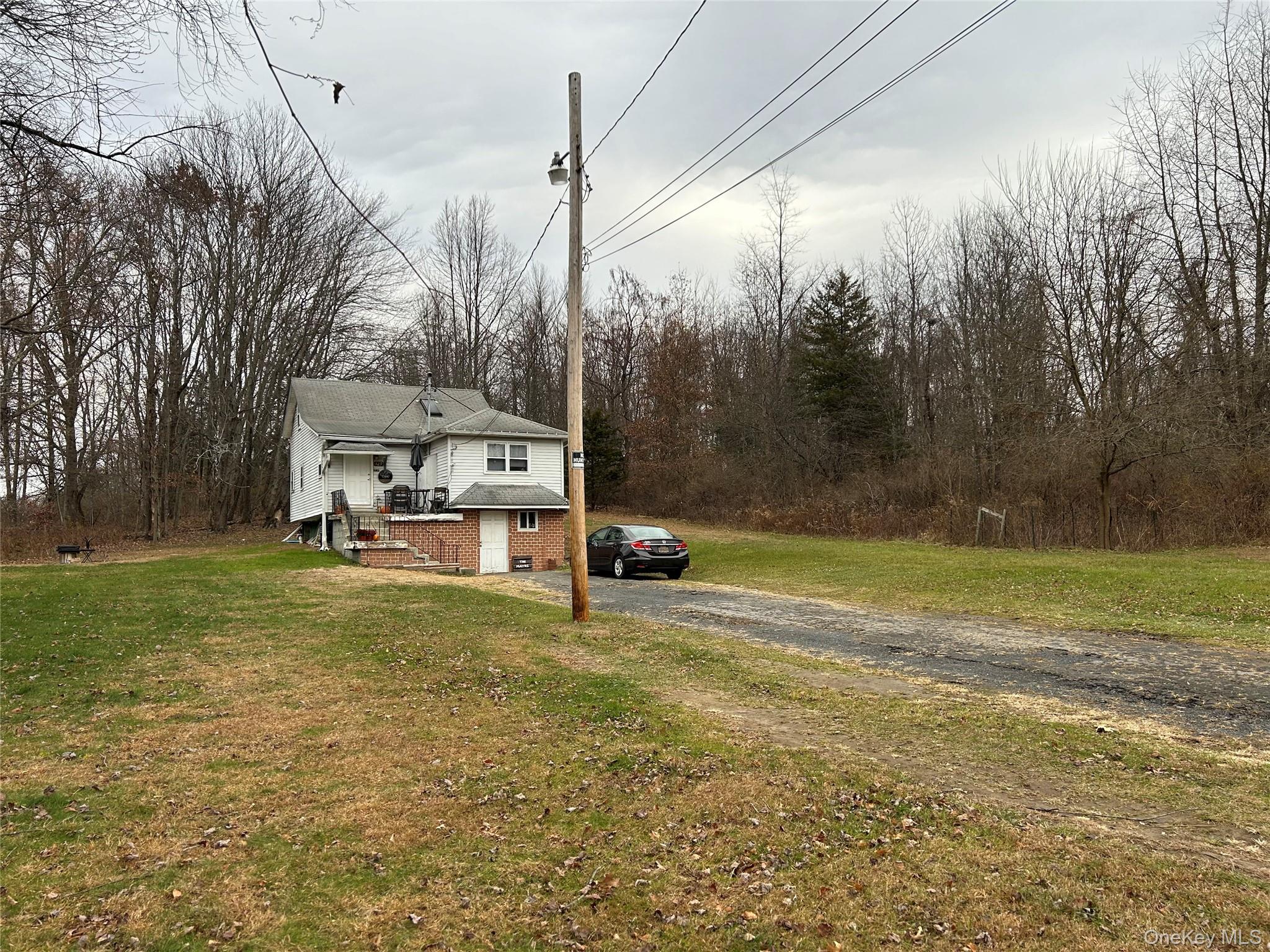 129 Station Road Out of NYC New Paltz, NY 12561