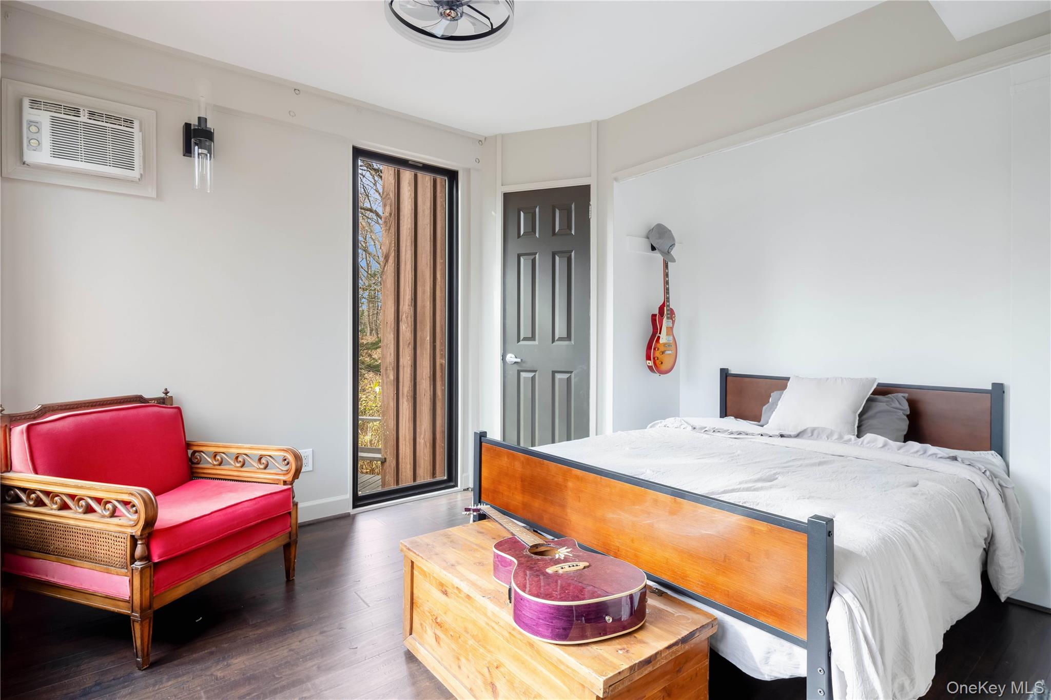 270 Sachem Hill Place Saint James, NY 11780