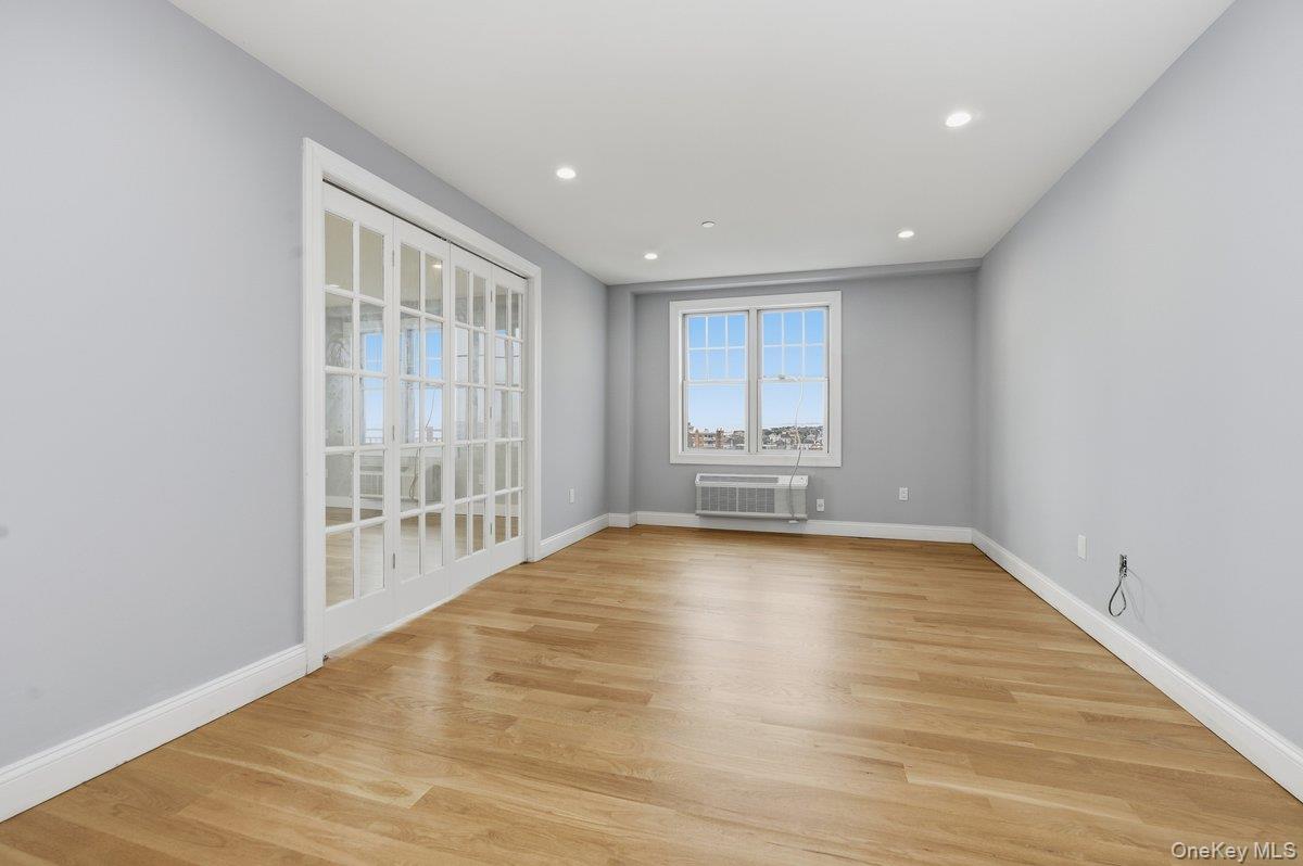 661 West Broadway 701 Long Beach Long Beach, NY 11561