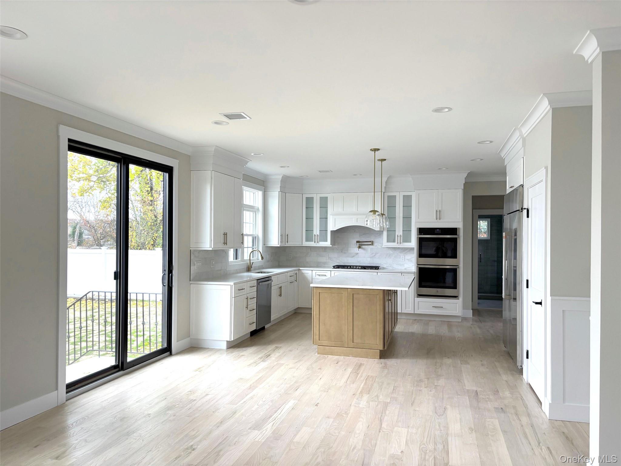 1750 Henry Road Merrick Merrick, NY 11566