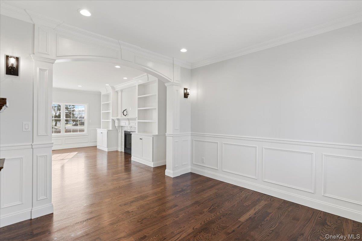 3421 Hawthorne Drive N Wantagh Wantagh, NY 11793