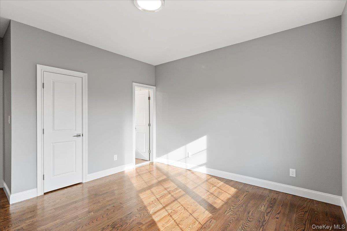 3421 Hawthorne Drive N Wantagh Wantagh, NY 11793