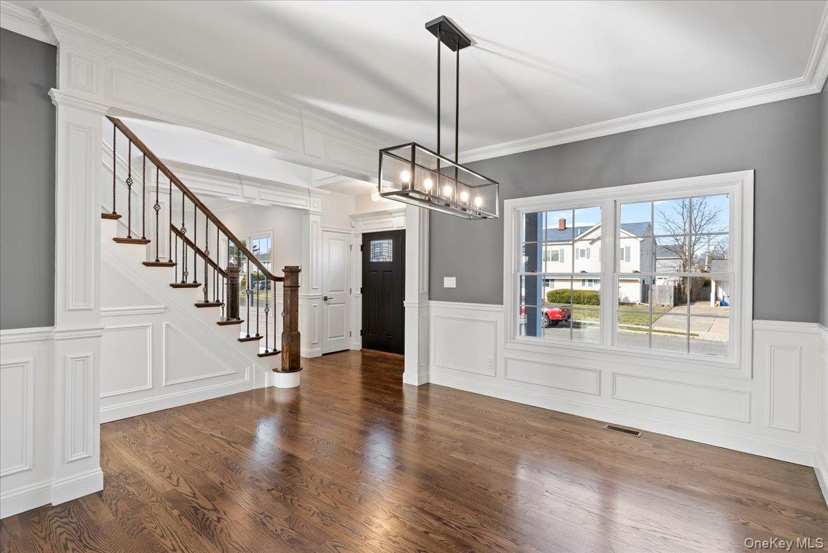 3421 Hawthorne Drive N Wantagh Wantagh, NY 11793