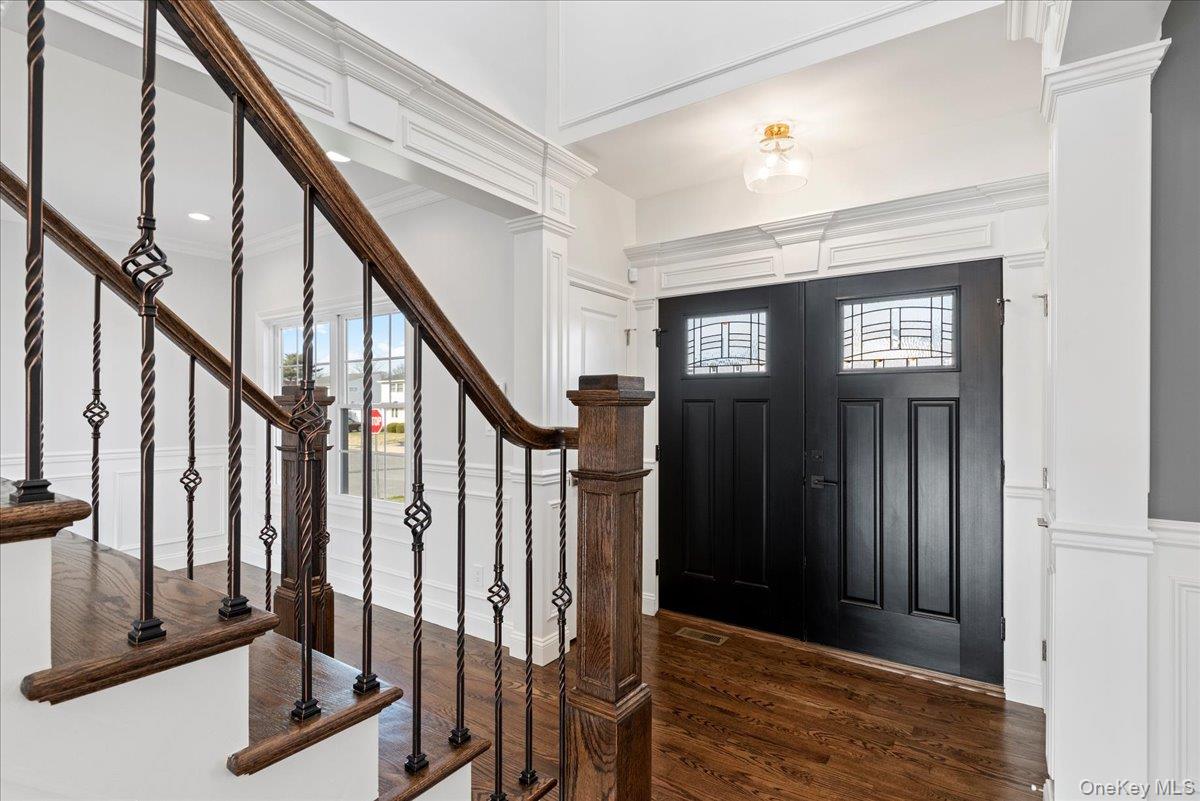 3421 Hawthorne Drive N Wantagh Wantagh, NY 11793