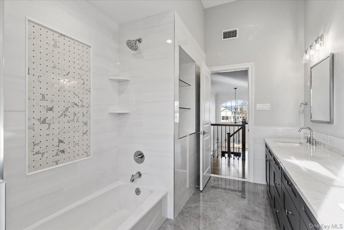 3421 Hawthorne Drive N Wantagh Wantagh, NY 11793