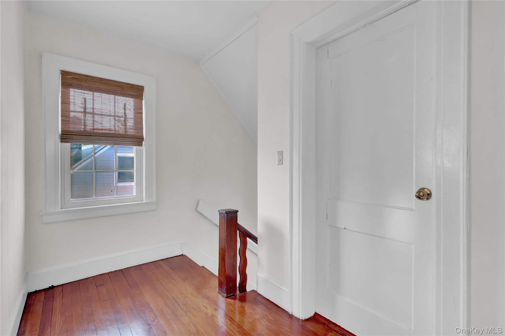 31 Hiawatha Drive Brightwaters Brightwaters, NY 11718