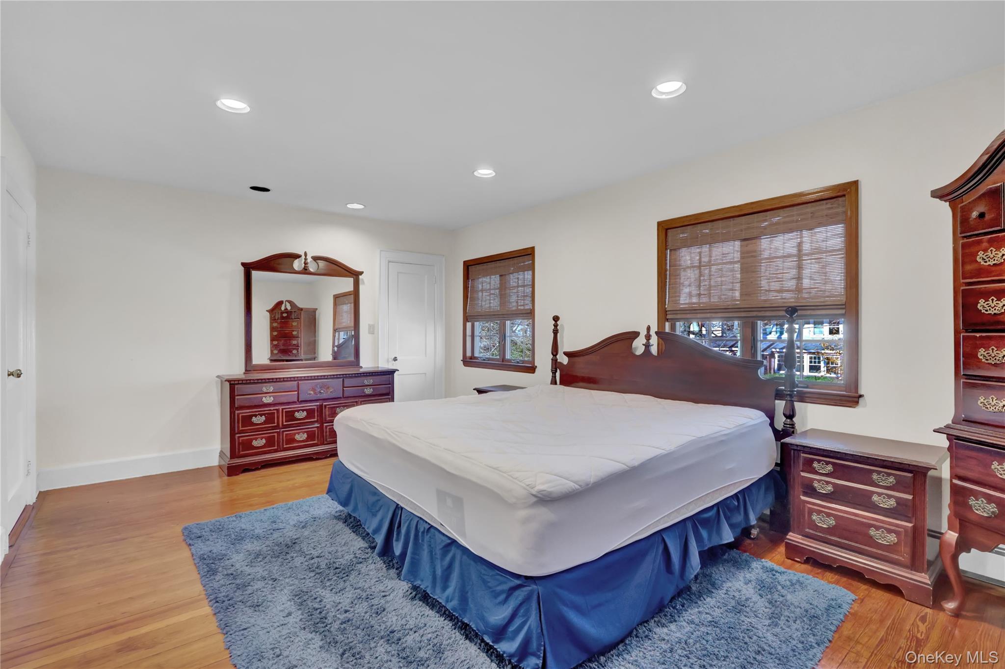 31 Hiawatha Drive Brightwaters Brightwaters, NY 11718