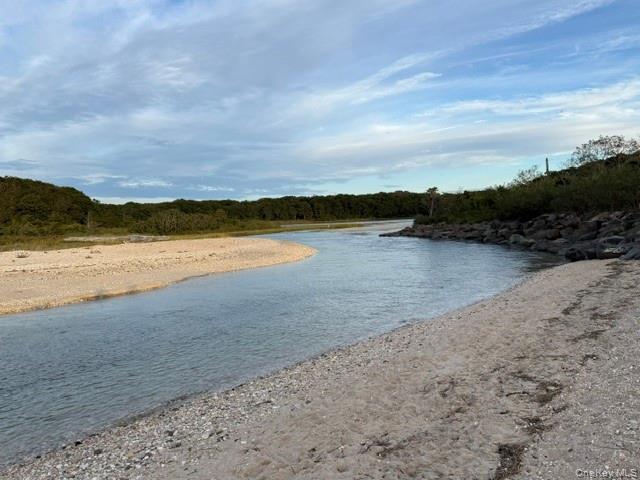 25 Miami Avenue Peconic Peconic, NY 11958